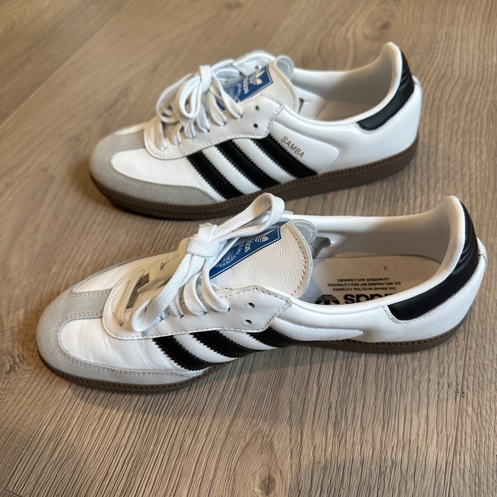 Adidas Samba Sneakers